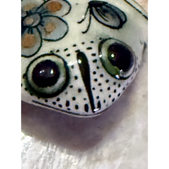 TONALA KEN EDWARDS Home Decor Ceramic Frog Figurine White Green Mexico rare - Picture 5 of 9
